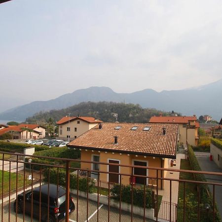 New Moon Apartment Tremezzo Bagian luar foto